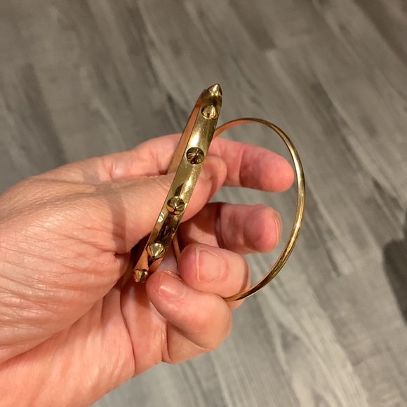 Two bracelets jewelry goldtone - Picture 4 of 5